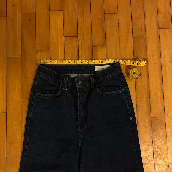 Imogene + Willie Sophie Indigo Rinse Jean 27 - Picture 9 of 13